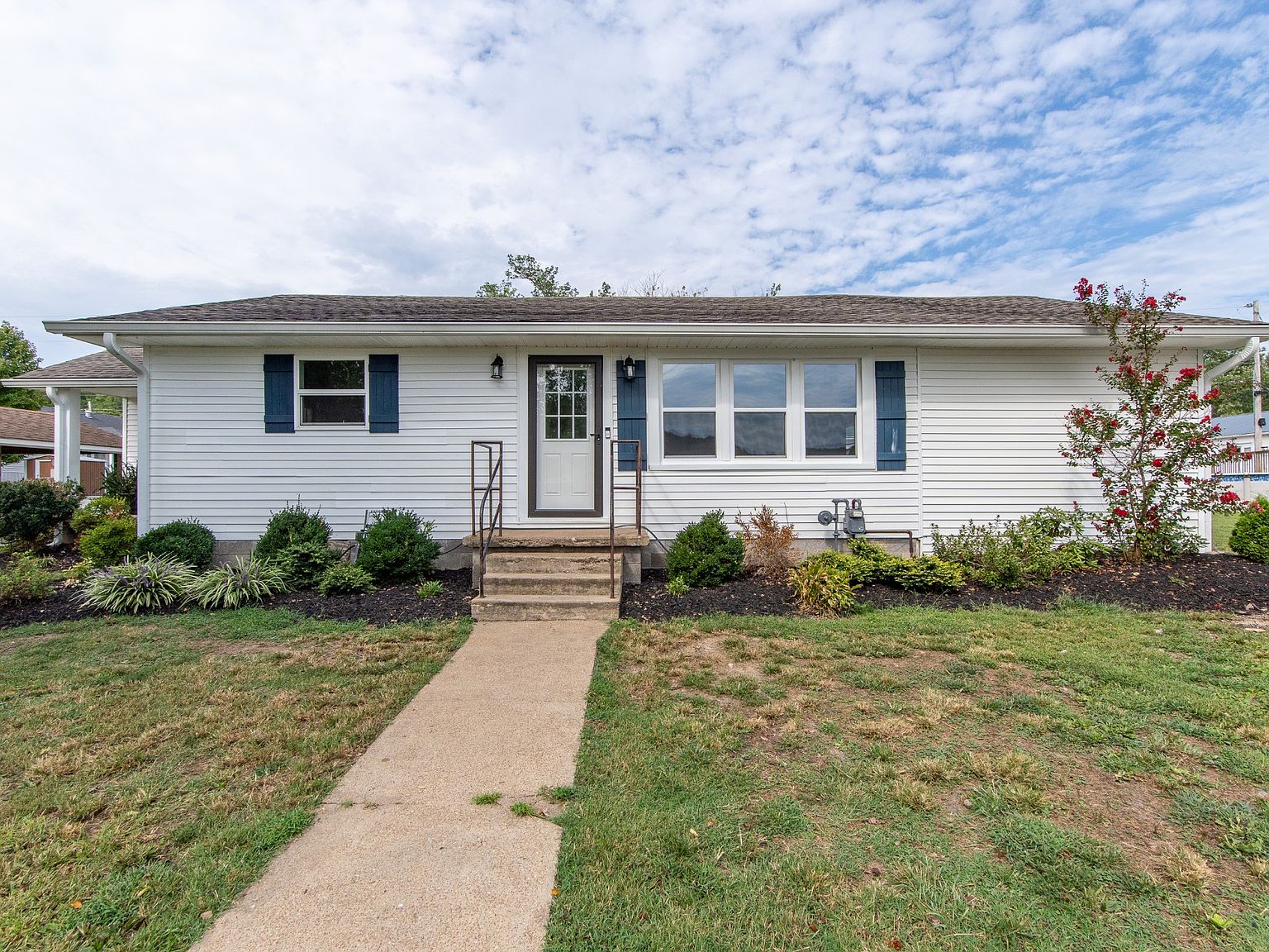 608 Wayne St, Waynesboro, TN 38485 | Zillow