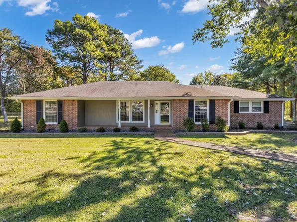 105 Ridgewood Rd, Franklin, TN 37064