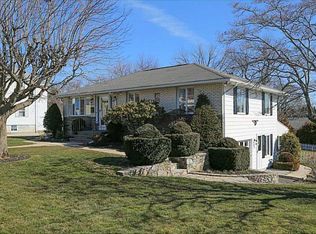 65 Read Ave, Coventry, RI 02816