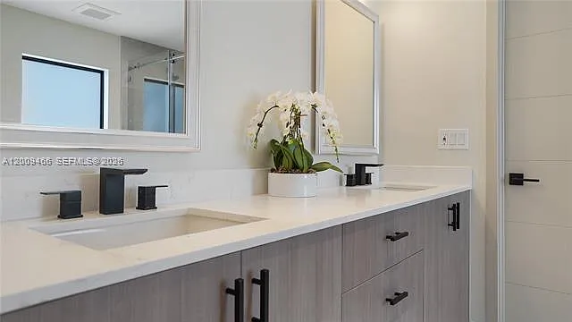 1371 SW 22nd Ter — Photo 17