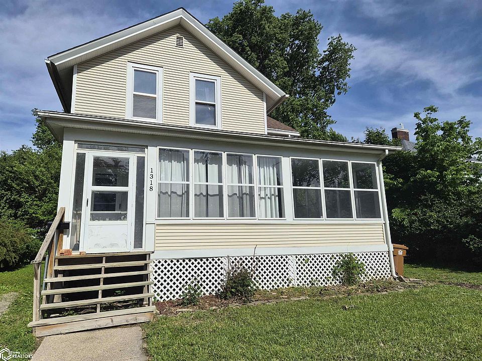 1st image of 1318 West St
