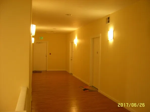 Capital Crest Apartments, 815 E Denny Way #Ch205, Seattle, WA 98122