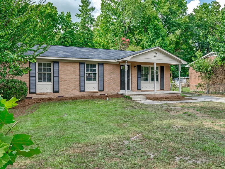 500 Todd Branch Dr — Photo 2
