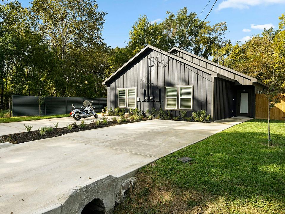 Newly built (2023) designer home.