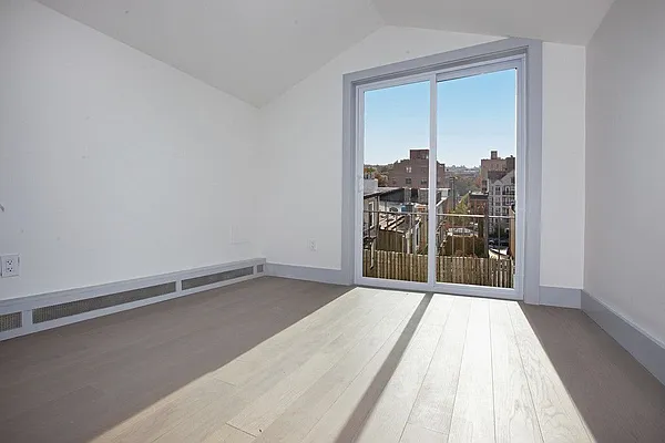 Rented by Kleier Residential | media 18