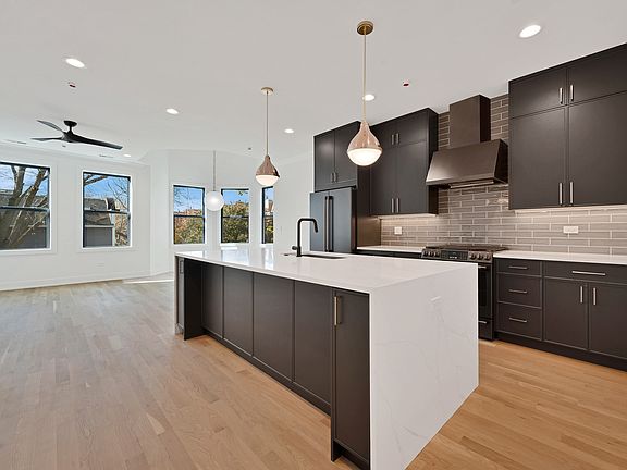 3rd image of 1404 W George St #1