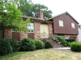 15 Margery Rd, Brockton, MA 02301