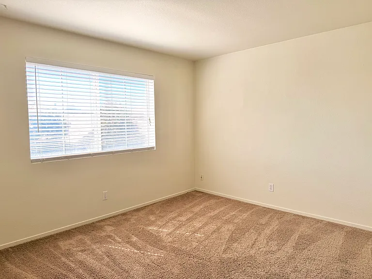 3492 Apollo Cir — Photo 16