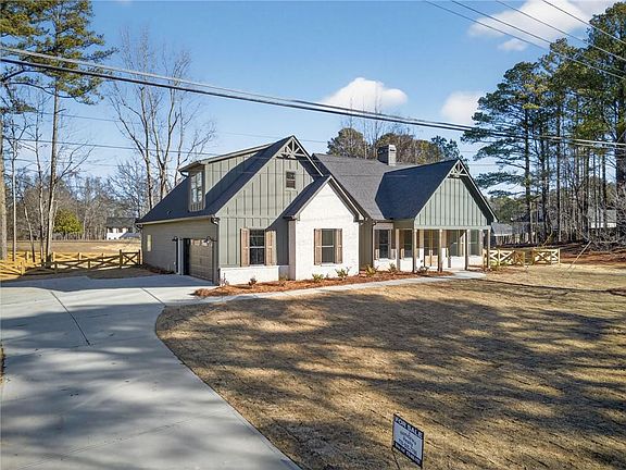 5th image of 2203 Ridge Rd