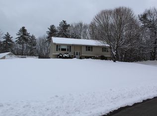 16 Towne Drive, Derry, NH 03038