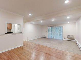 529 Smithfield Rd #206, Providence, RI 02904