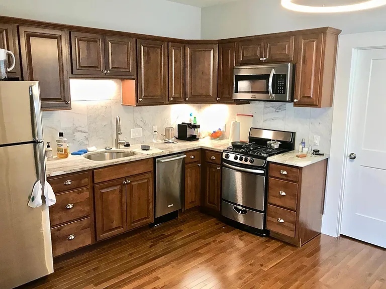 333 Beaver St #2 — Photo 8