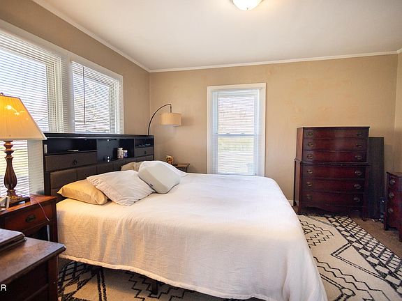 5th image of 520 7th St