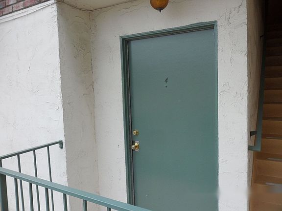 2nd image of 3432-34 Centinela Ave #34-04
