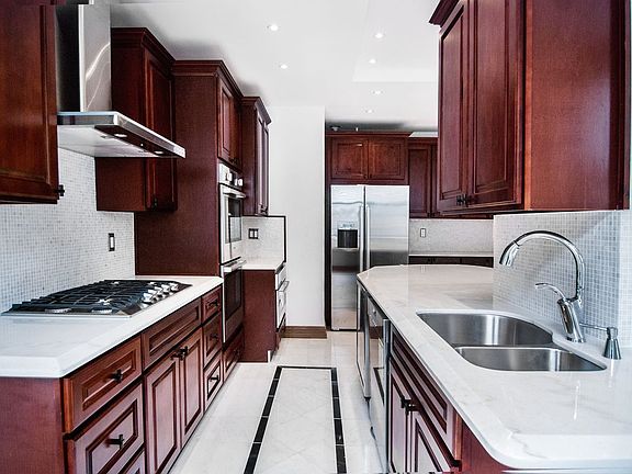 3rd image of 575 W End Ave APT 3a