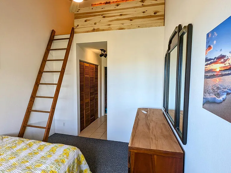 2180 W Vineyard St #306 — Photo 9