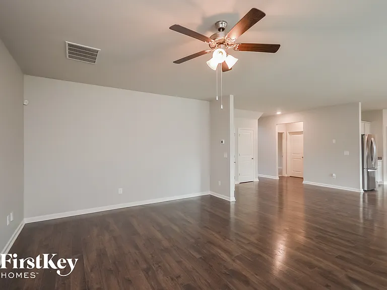 1226 Brookstone Cir — Photo 3