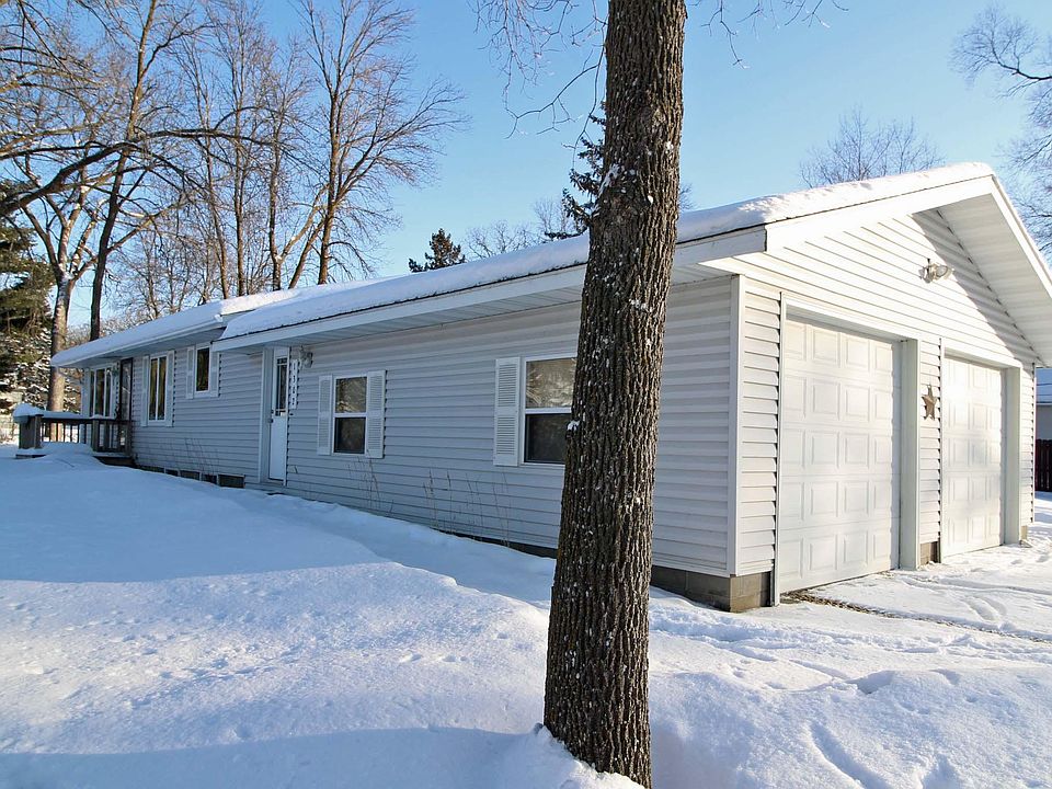 1st image of 1302 6th Ave E