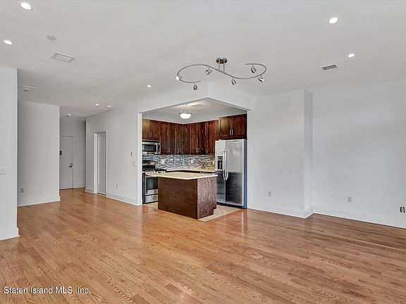 4th image of 90 Bay Street Lndg APT 2K