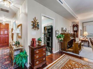 1 Towers Park Ln #412, San Antonio, TX 78209