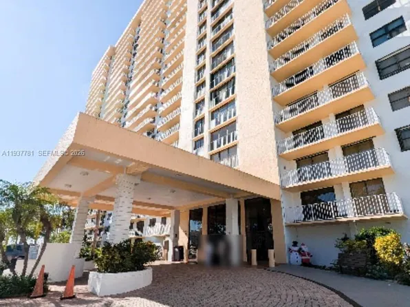 290 174th St APT 503, Sunny Isles Beach, FL 33160