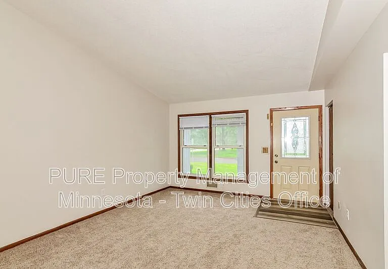 7441 Major Ave N — Photo 2