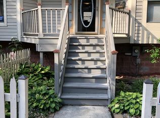 3028 Mabel Ct, Cleveland, OH 44113