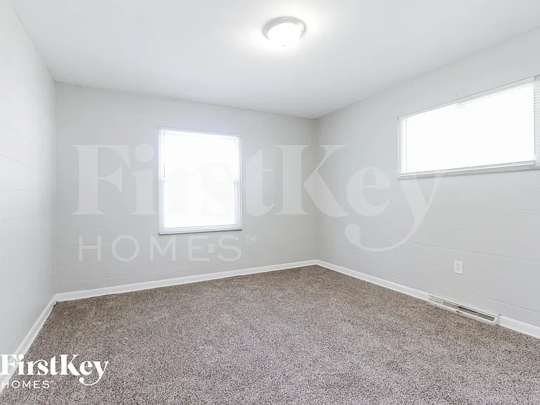 5412 E Edgewood Ave — Photo 8