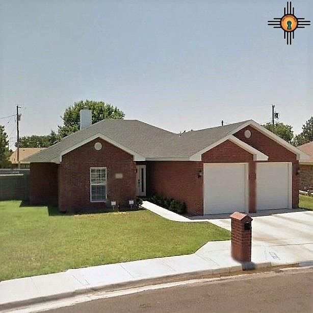 1st image of 1501 Cordoba Ln