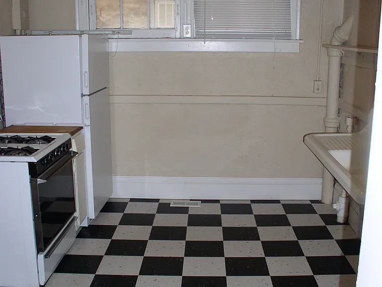 2 Boulder Crescent St #10 — Photo 7