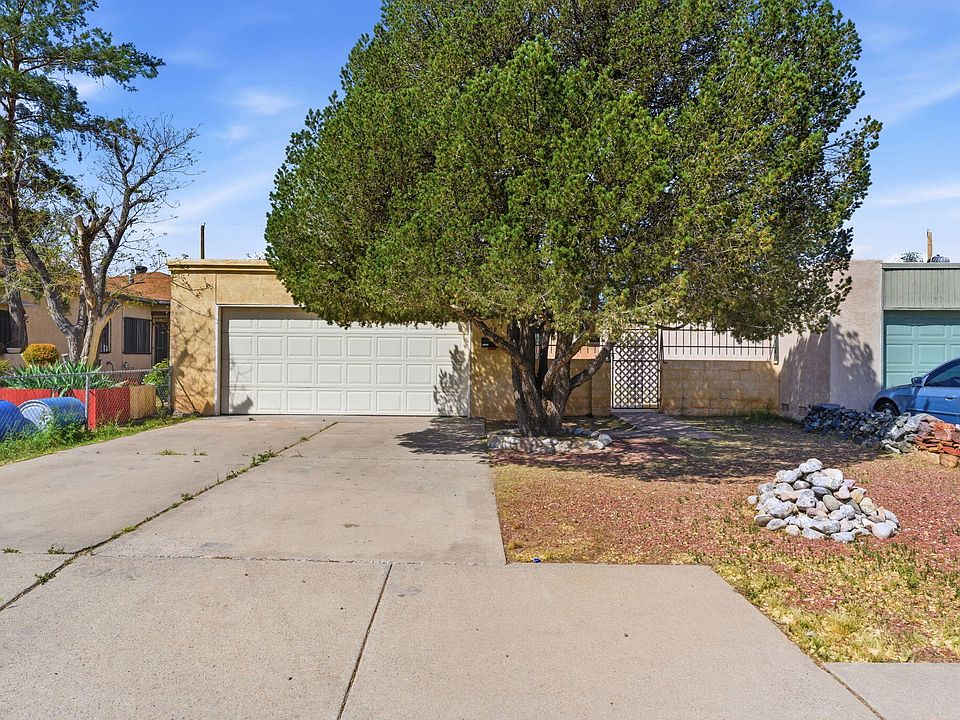 1st image of 609 Alvarado Dr SE