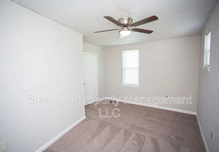 509 S Main St #B — Photo 15
