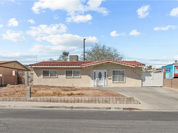 2963 Greendale St, Las Vegas, NV 89121