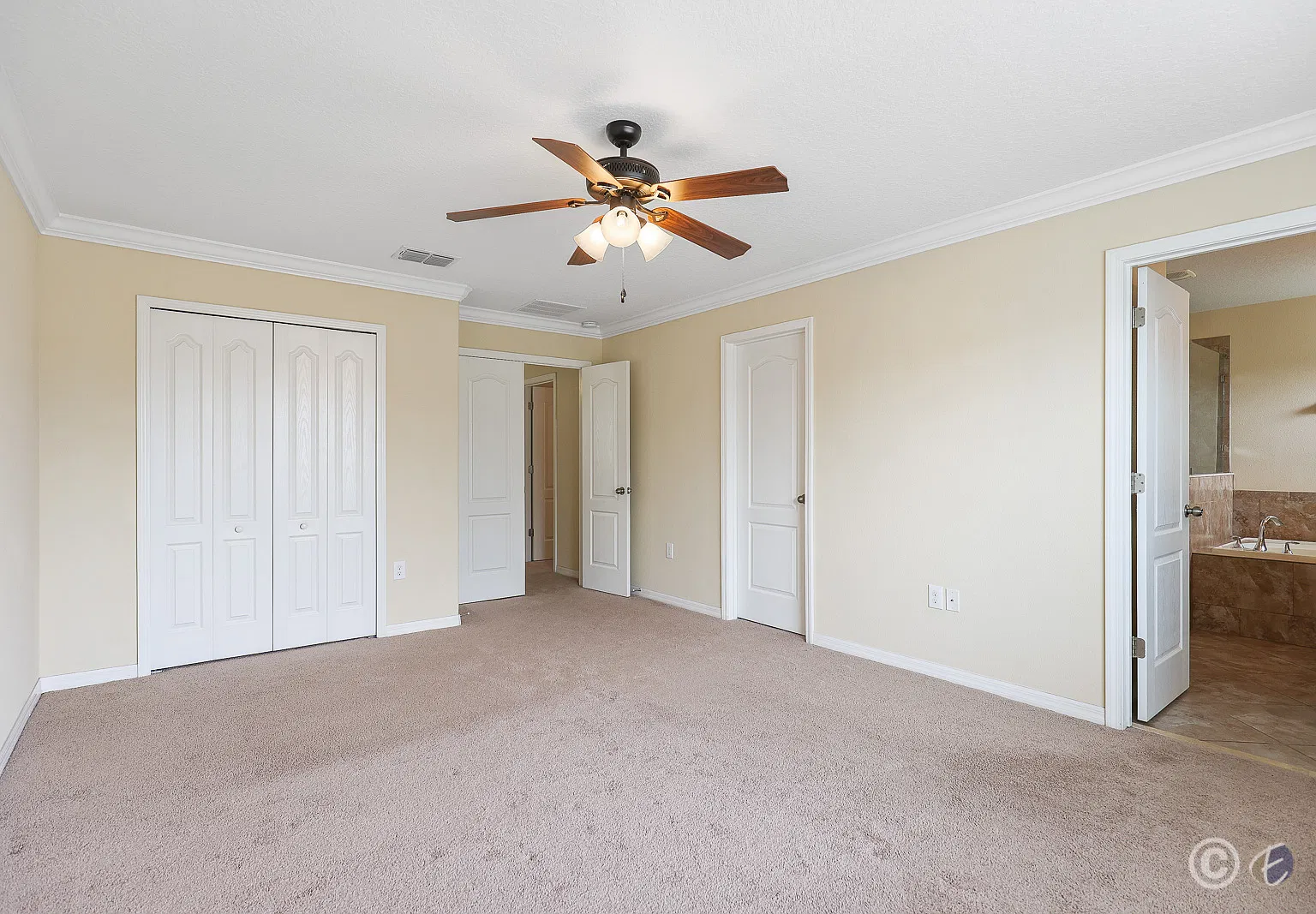2724 Garden Falls Dr — Photo 4