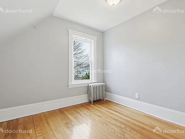 121 Delmont Ave — Photo 26