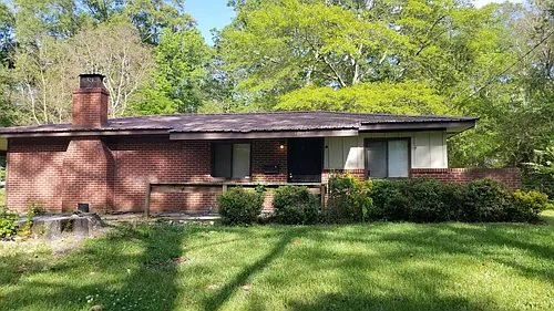 3138 Lakewood Dr Photo 1
