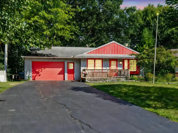 822 Pinehurst Ct, Marysville, OH 43040