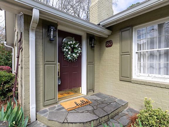 4th image of 683 Collier Rd NW