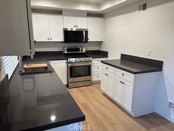 2nd image of 2318 Franzen Ave