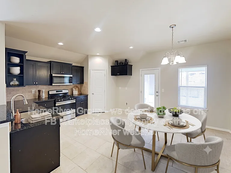 2509 Fallview Dr — Photo 2