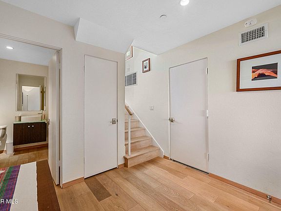 5th image of 1152 S Westlake Blvd Unit F