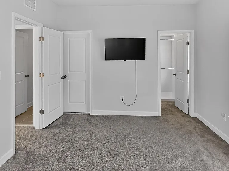 612 Leigh Way — Photo 58