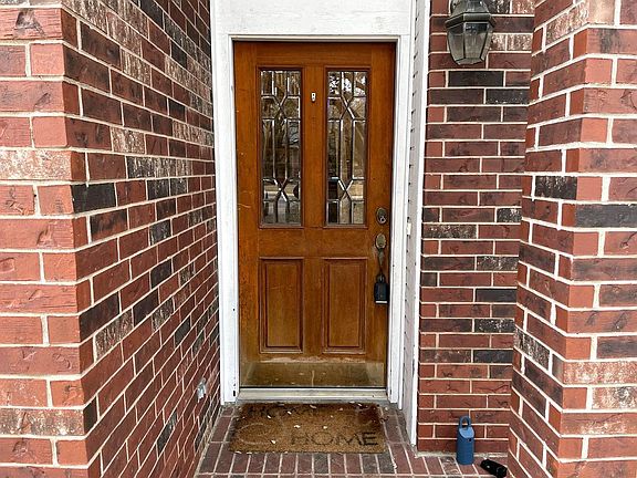 4th image of 1217 Stepp Bnd
