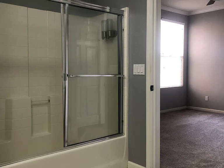 610 Sunrise Dr #6D — Photo 8