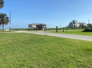 405 Atkinson St, Crystal Beach, TX 77650