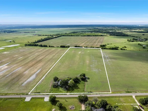 2486 Bode Rd, Elm Mott, TX 76640