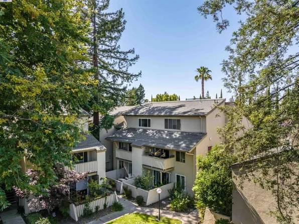 2720 Oak Rd APT 131, Walnut Creek, CA 94597