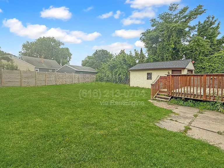 2135 Avon Ave SW — Photo 2