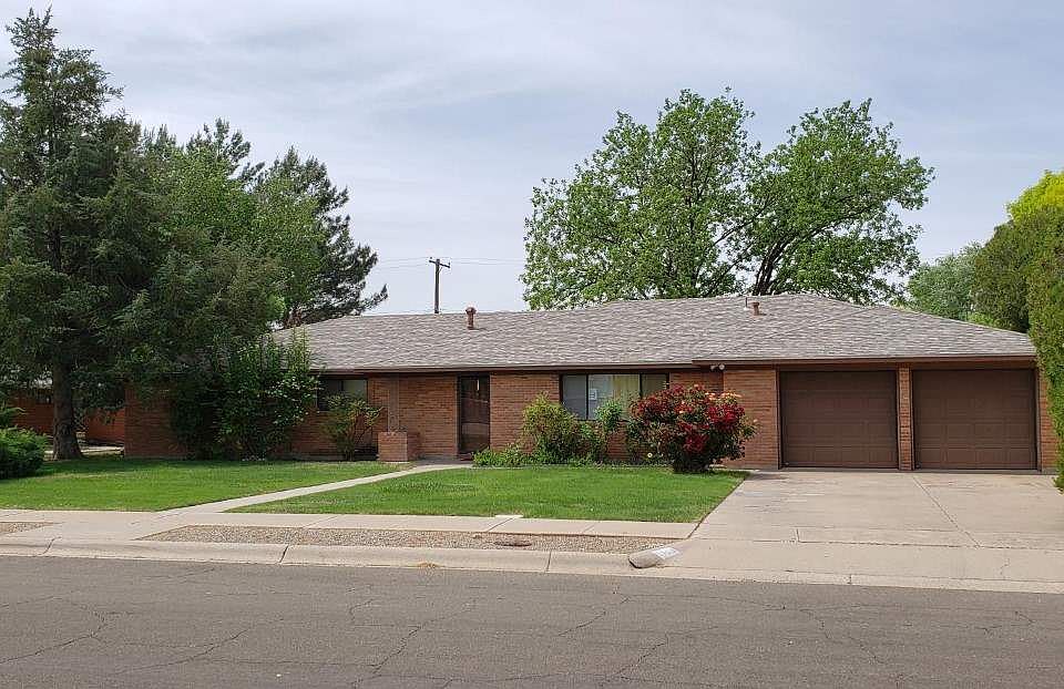 1st image of 2704 Serenata Dr