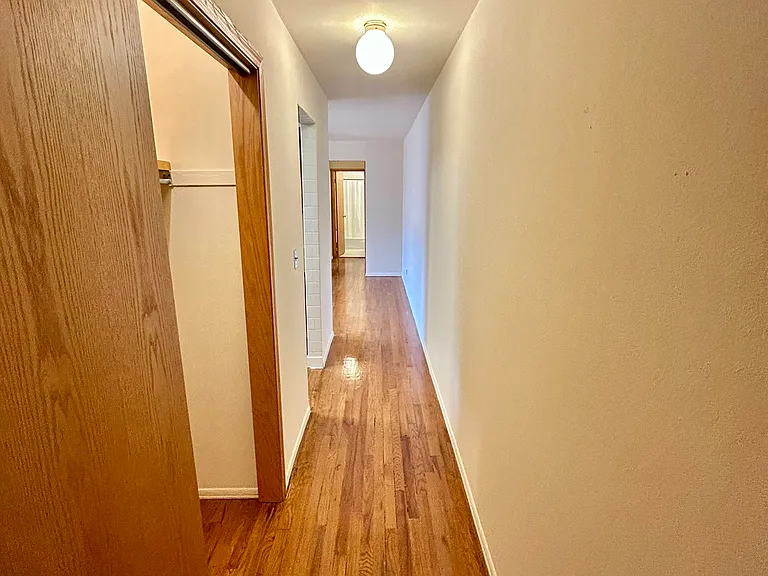 531 W Deming Place — Photo 15